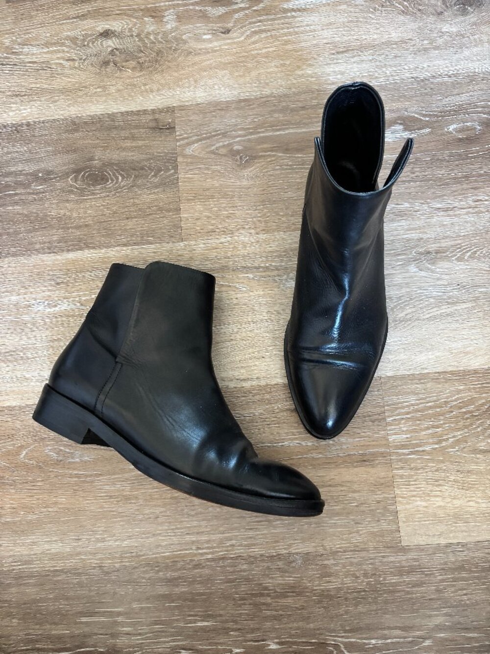 Jenni Kayne Black Soft Italian Leather Minimalist Pointed Chelsea Ankle Boots